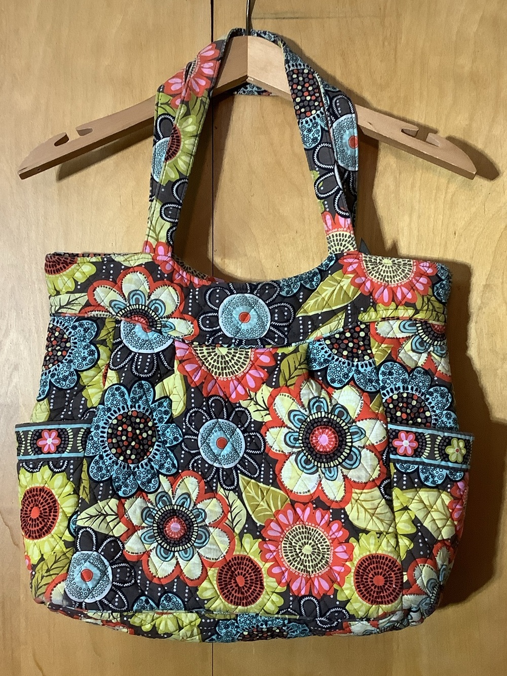 Vera Bradley Flower Shower shoulder bag
